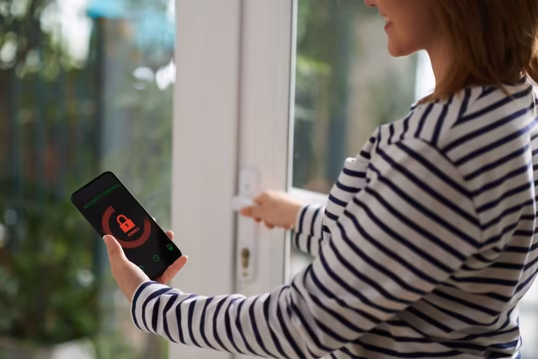 Kablosuz ve Kablolu Alarm Sistemleri Arasındaki Farklar Nelerdir?