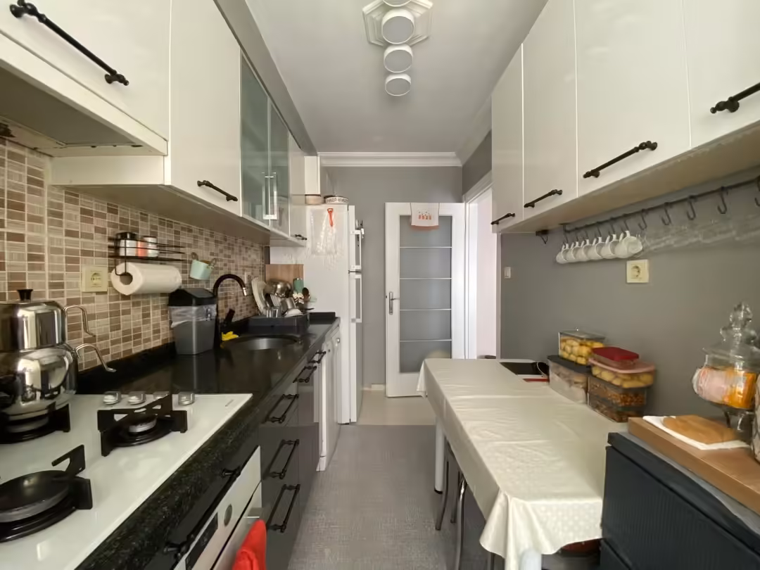 Çakmak'ta Aydınlık Ara Kat 2+1 Daire — görsel 2