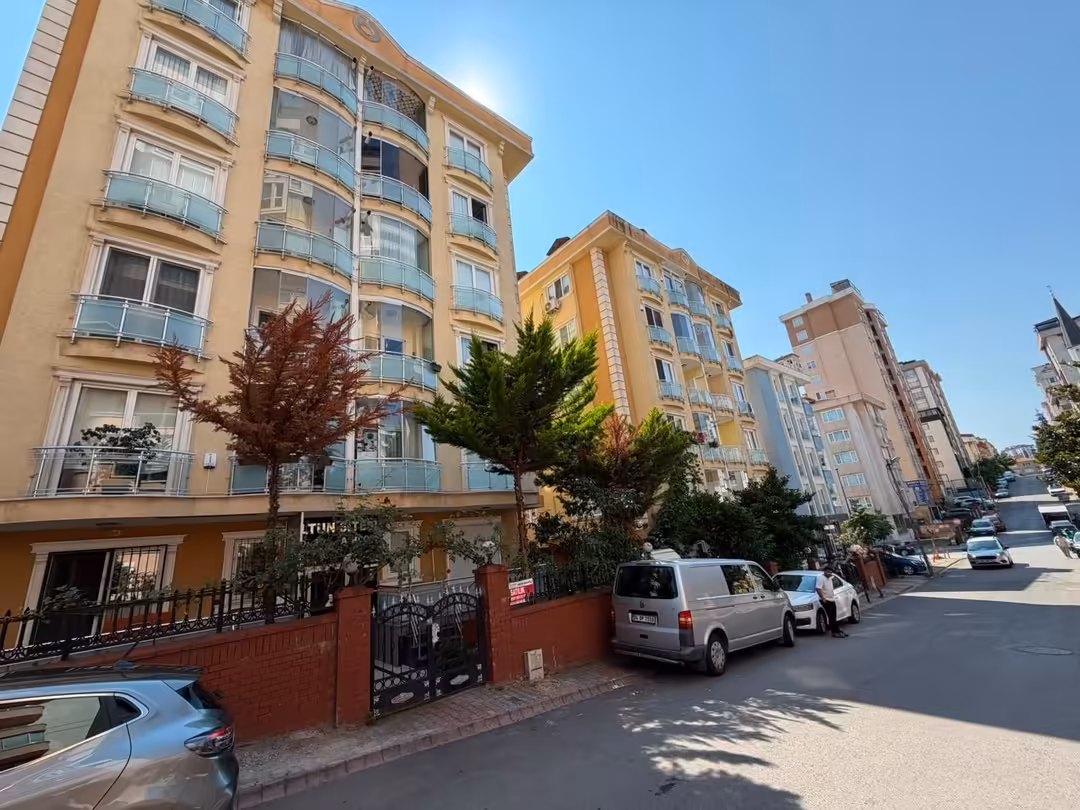 Şerifali Elalmış Caddesi Satılık 2+1 Daire — görsel 4