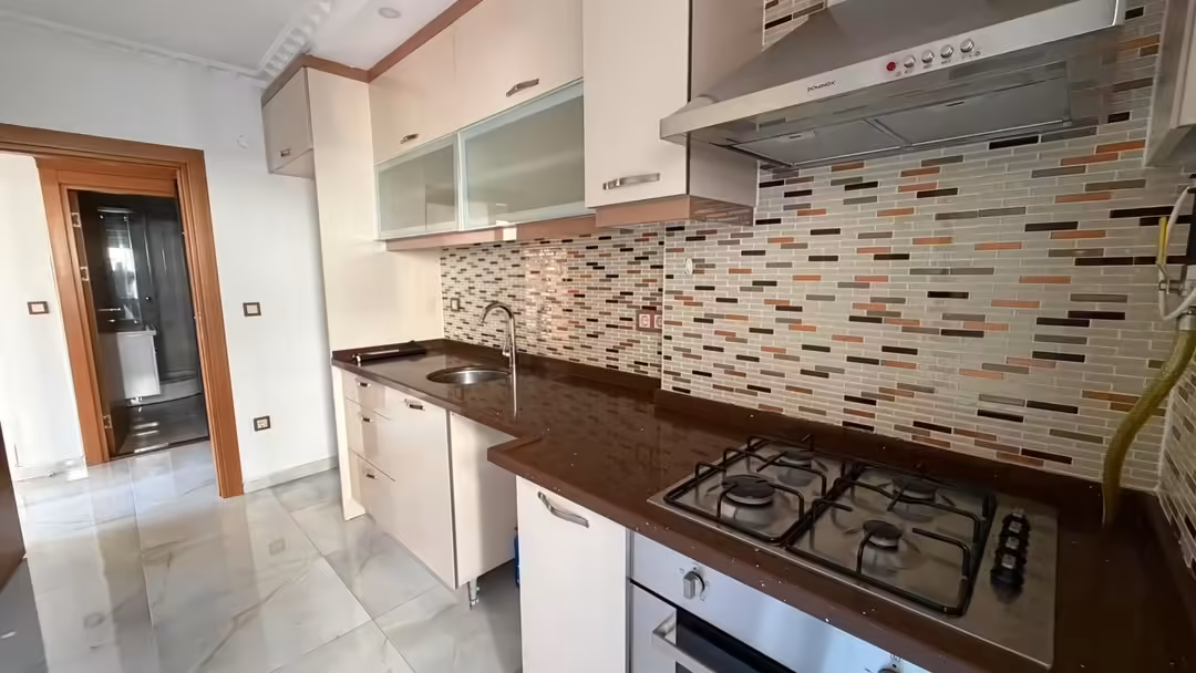 Ataşehir Baraj Yolu Caddesi'nde Yeni Bina Kiralık 2+1 Daire — görsel 2