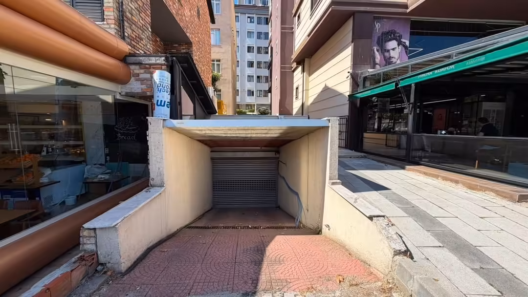 Ataşehir Baraj Yolu Caddesi'nde Yeni Bina Kiralık 2+1 Daire — görsel 3