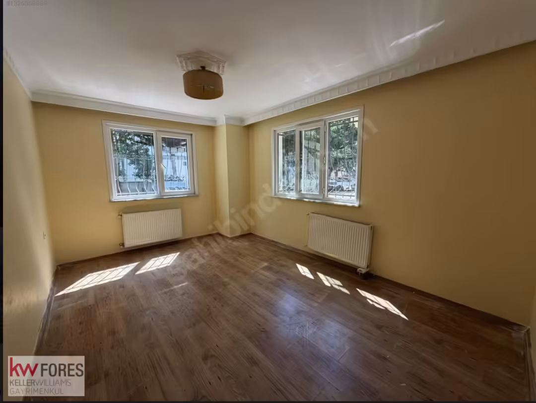 Şerifali Elalmış Caddesi Satılık 2+1 Daire